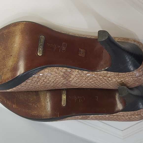 Cole Haan Heels - Picture 5 of 7